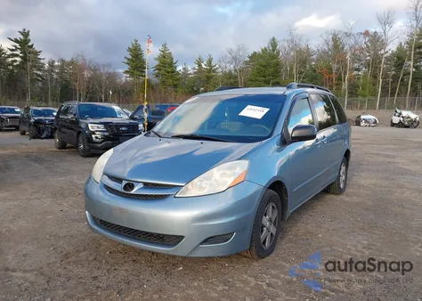 2009 Toyota Sienna Le z USA, uszkodzony, nr VIN 5TDZK23C19S287149
